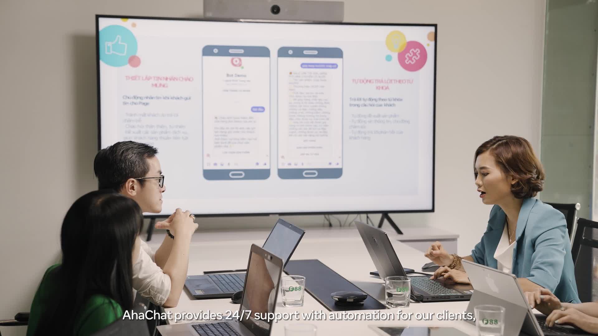 Hình từ video đội ngũ F88 chia sẻ về ứng dụng chatbot AhaChat trong chăm sóc khách hàng